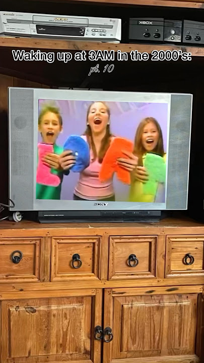 Commercials in the early 2000’s be like😂 #floam