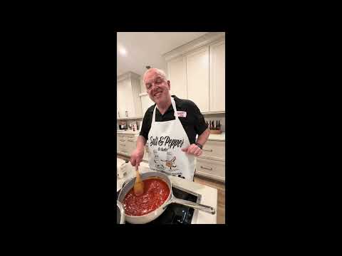 Spicy Vodka Sauce 🍝🌶️ Recipe Below!