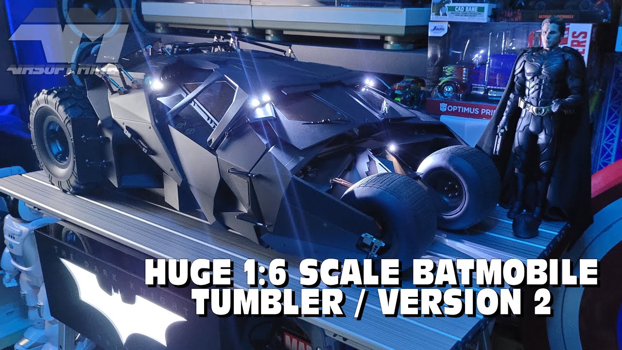 Hot Toys Batmobile Tumbler 2.0 / 1/6 Scale Vehicle & Batman DX19