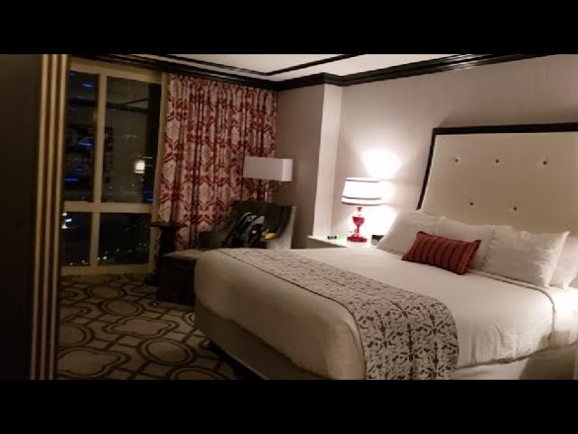 PARIS BURGUNDY ROOM EIFFEL VIEW Tour 🤩 Eiffel Tower included 🤩 Las Vegas  