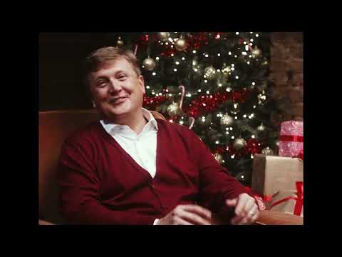 Aled Jones &amp; Russell Watson - It&#039;s Beginning to Look a Lot Like Christmas - (Official Video)