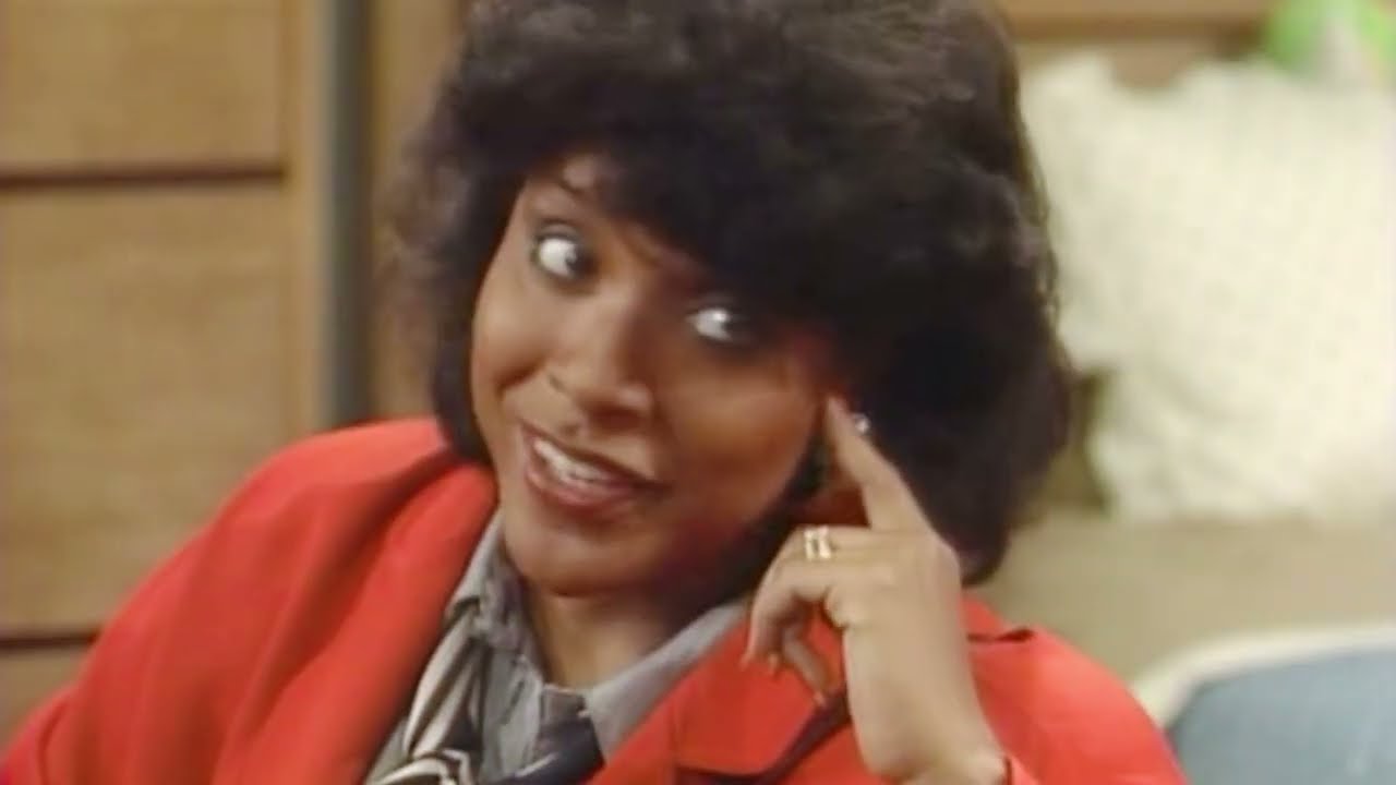 CLAIR CATCHES VANESSA WEARING MAKEUP | THE COSBY SHOW’s Funniest Parenting Moment!