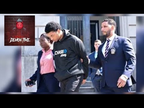 VEO KELLY Brooklyn Man Turns Himself In After Stabbing Twins Killing ...