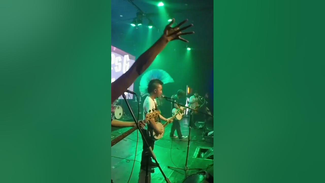 the cloves and the tobacco live at Indonesian Celtic night out 2023