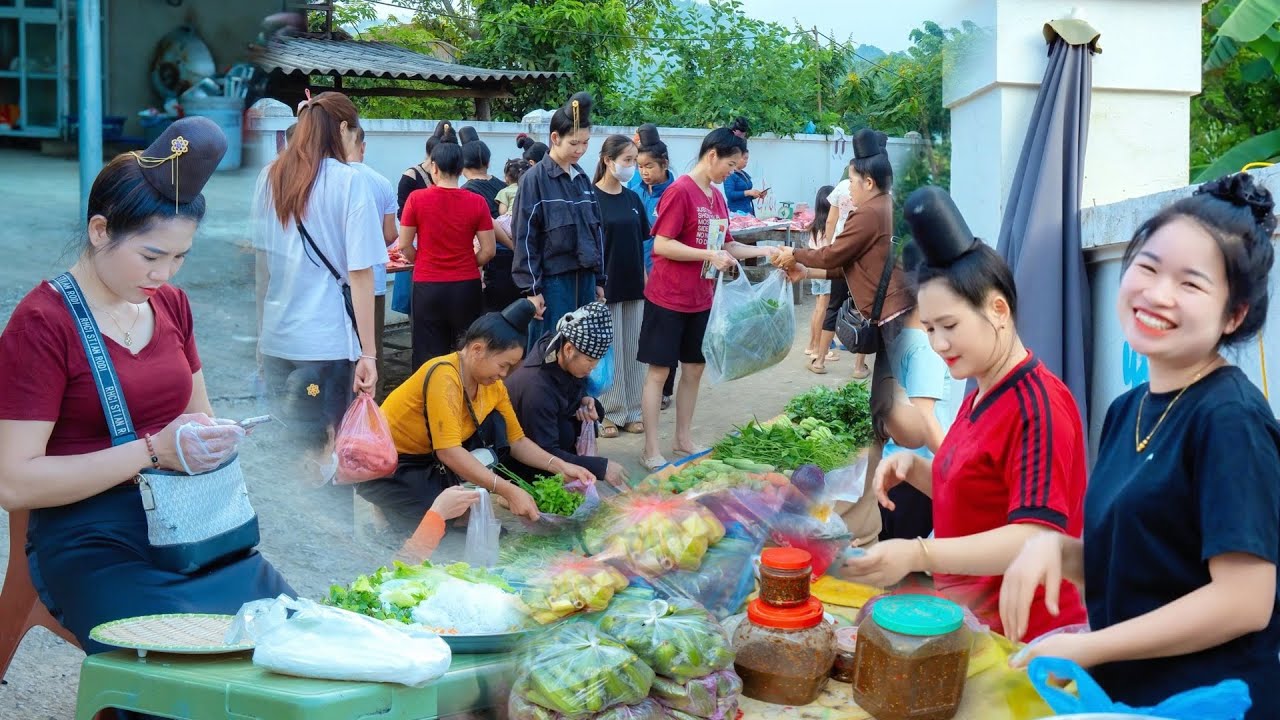 CHỢ PHIÊN XÃ MƯỜNG KHIÊNG -SAU NHIỀU NĂM HỌP CHỢ NAY MƯỜNG KHIỀNG ĐÃ CÓ NHÀ CHỢ KHANG / TRANG PHẦN 1
