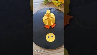 You can make this with just paper. #creatorhub #craft #diy #paperart #papercrafttutorial