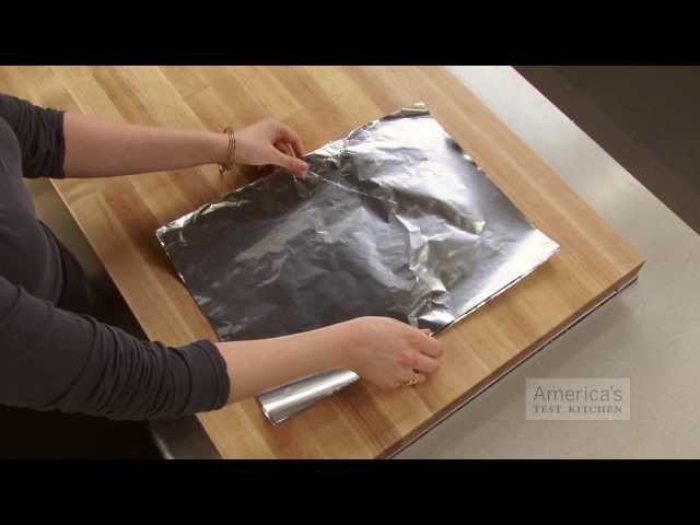 Super Quick Video Tips: How To Make Sheets of Aluminum Foil Twice