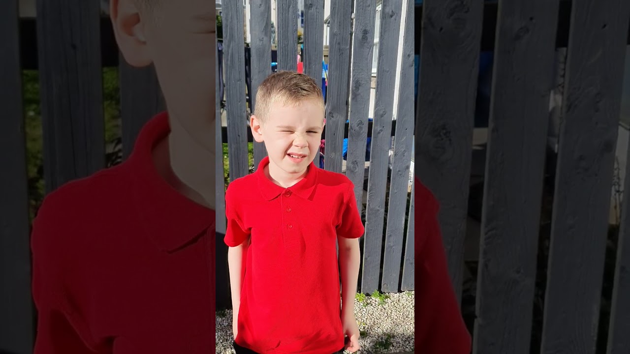 The search for the Fuggler with the golden button butt!