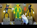 Hamster escape siren head vs cartoon cats vs cartoon dog the   museum maze with traps in real life