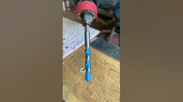 Universal drill bit BOSCH HEX-9 Мulti Construction \ Сверло универсальное HEX-9 Мulti Construction