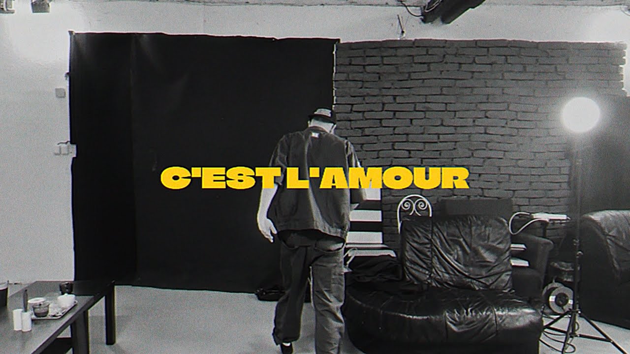 Παρακολούθηση Celest & Charles - C'est l'amour (Lyric Video) στο YouTube Παρακολούθηση Celest & Charles - C'est l'amour (Lyric Video) στο YouTube