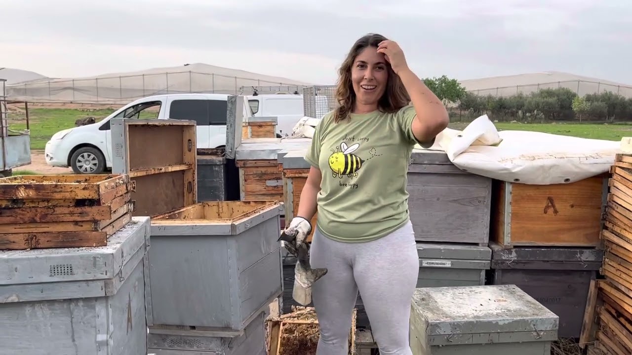 Camperos esta tarde vamos a Quemar las cajas de las Colmenas para desinfectarlas 😘♥️👍