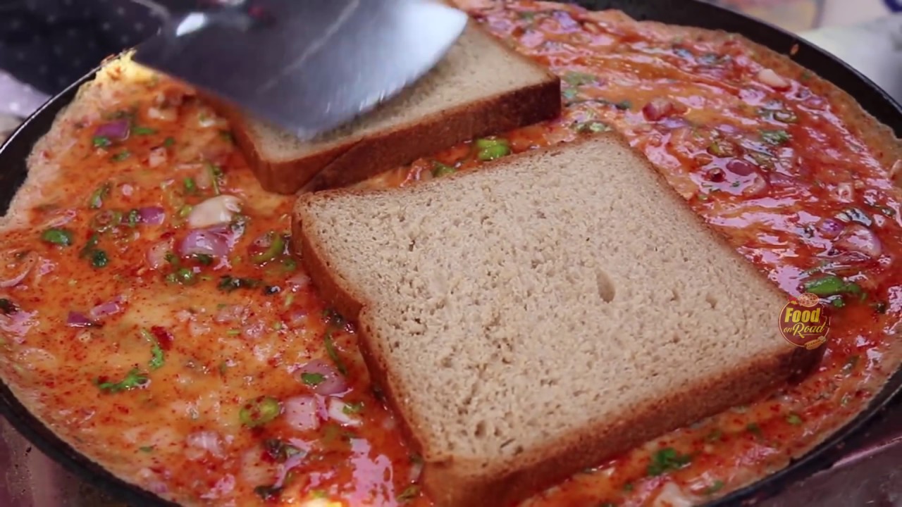 Bread Omelette 20 Rupees Hyderabad Street Food Food on road YouTube