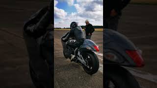 Guy Martin on his 700BHP Holeshot Racing Hayabusa (land speed start)