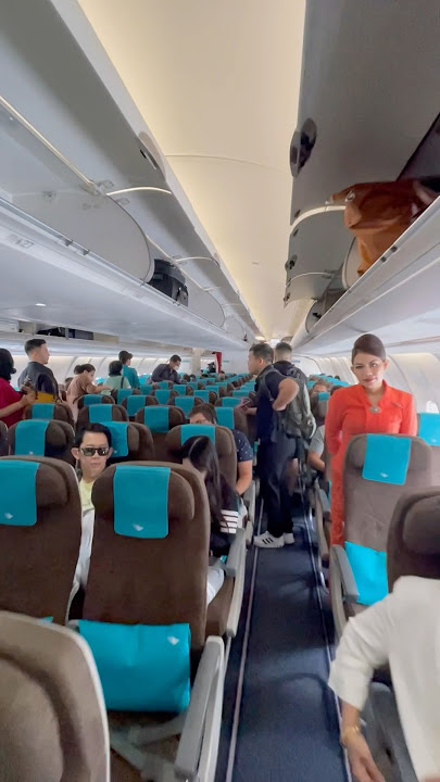 PROSES MASUK PARA PENUMPANG KE DALAM PESAWAT GARUDA INDONESIA ๐ฎ๐ฉ