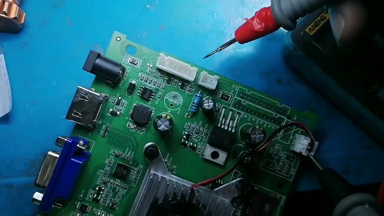 Reparación Pandora Box 9 en corto circuito.