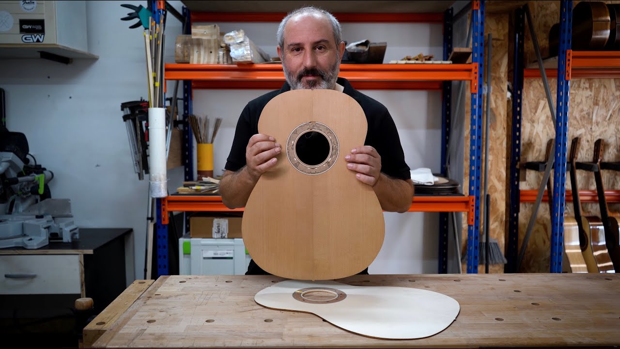 Rosetas Delfina - Handmade Guitars: o Sobreiro como Identidade