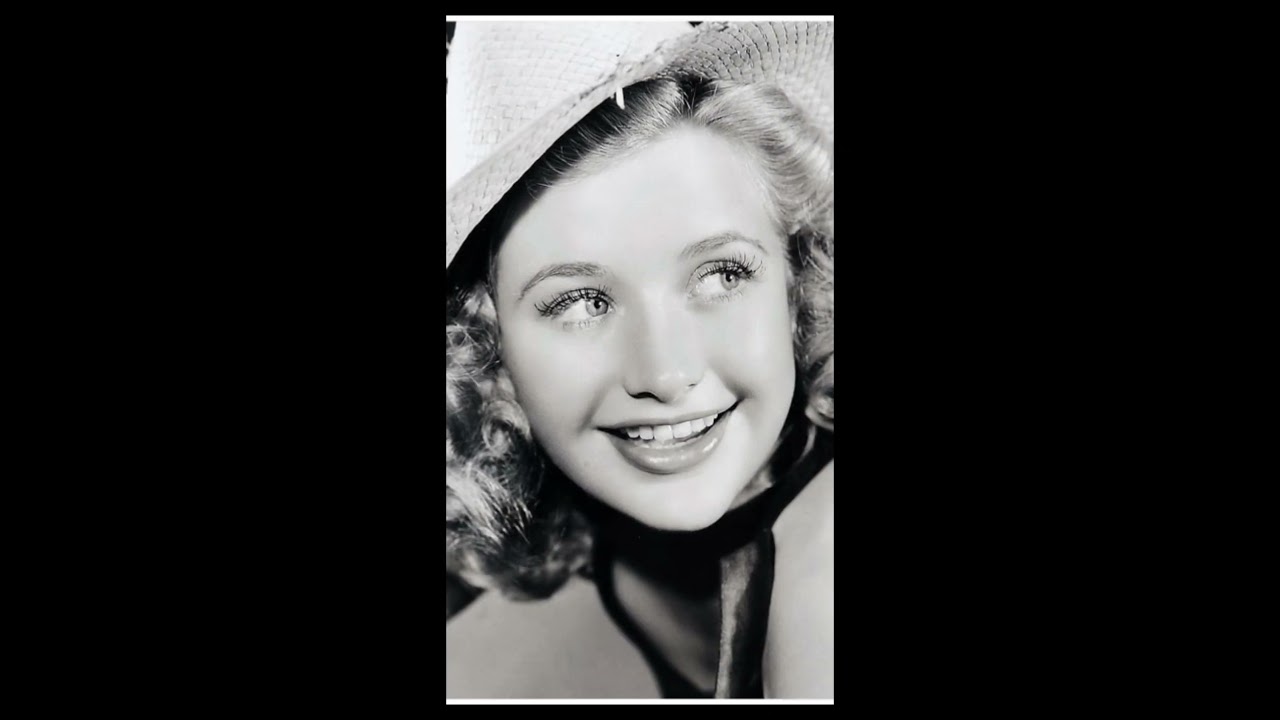 Priscilla Lane💫