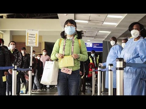 Coronavirus: contrôles à l'aéroport de Dakar Coronavirus: contrôles à l'aéroport de Dakar