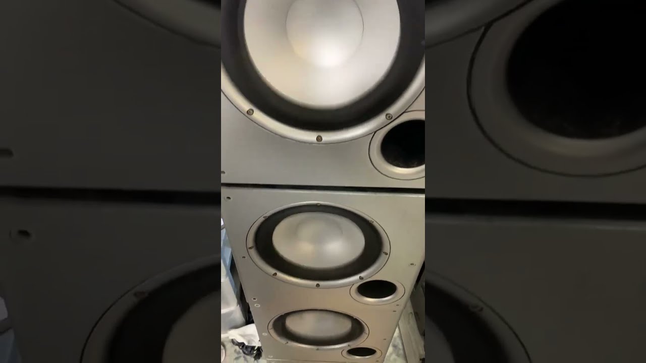 Loud Speakers Shorts