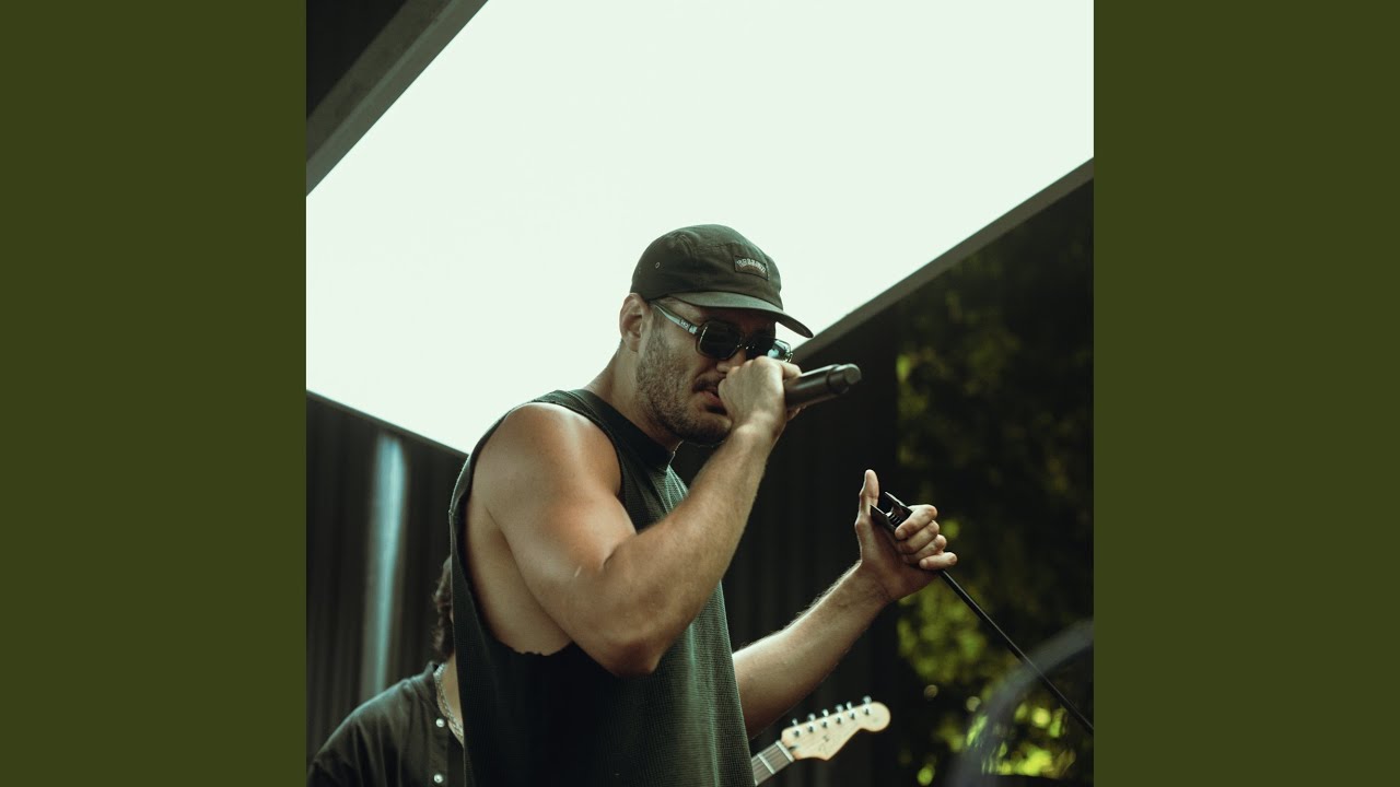 Watch Depende de mi (En Vivo) on YouTube Watch Depende de mi (En Vivo) on YouTube