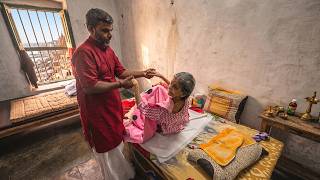 India’s Sacred City Where People Prepare to Die