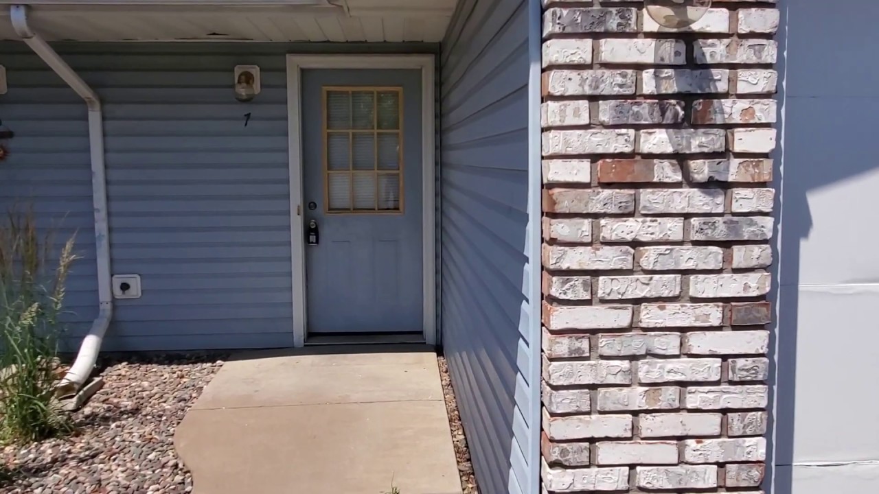 Tour a Hudson Wisconsin 2BR Townhouse for Rent! YouTube