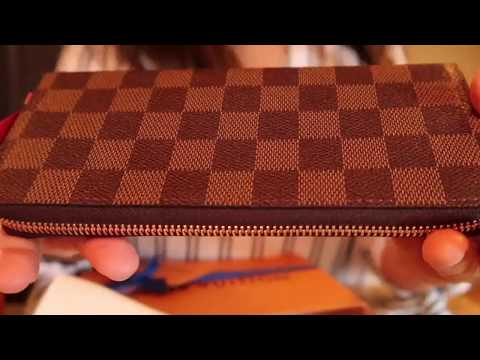 Louis Vuitton Womens Checkered Zip Around Clutch Damier Wallet