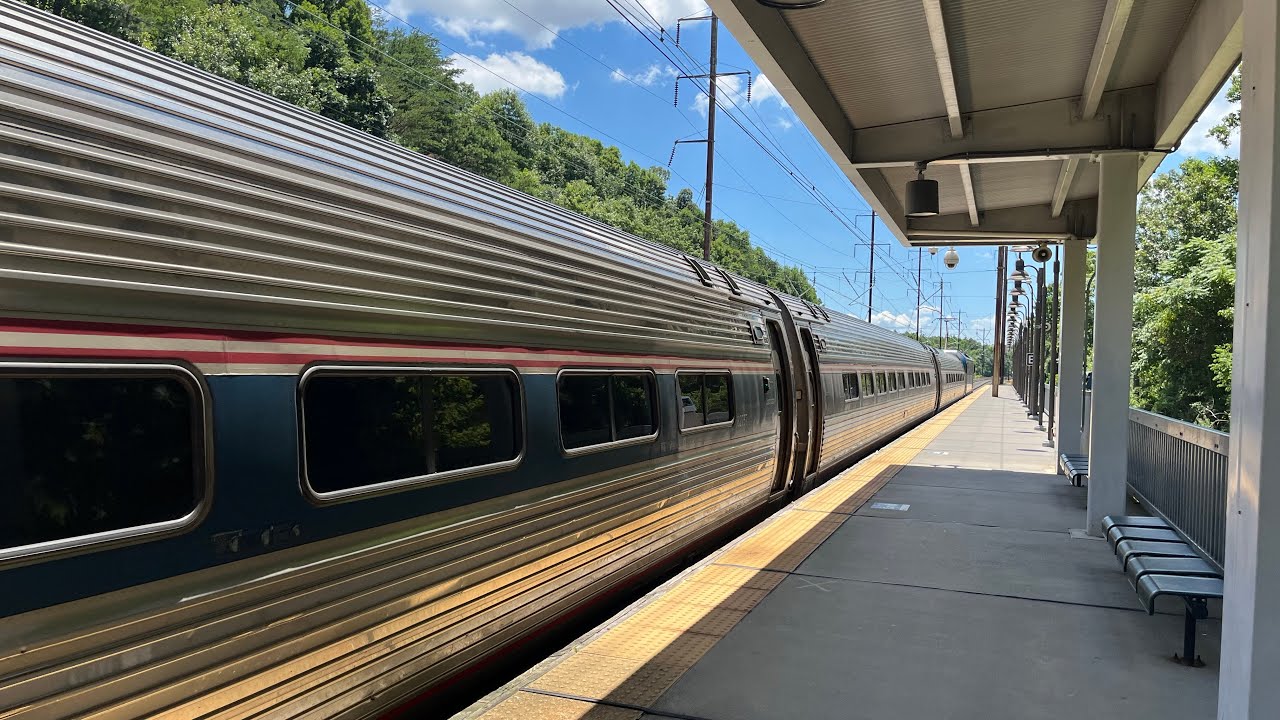 Riding the Amtrak NORTHEAST REGIONAL from New York to BWI airport7/3