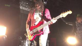 Famous 1 - Rewind - Broken Harmonics (Live in Raleigh, NC - 11/10/15) Net Worth