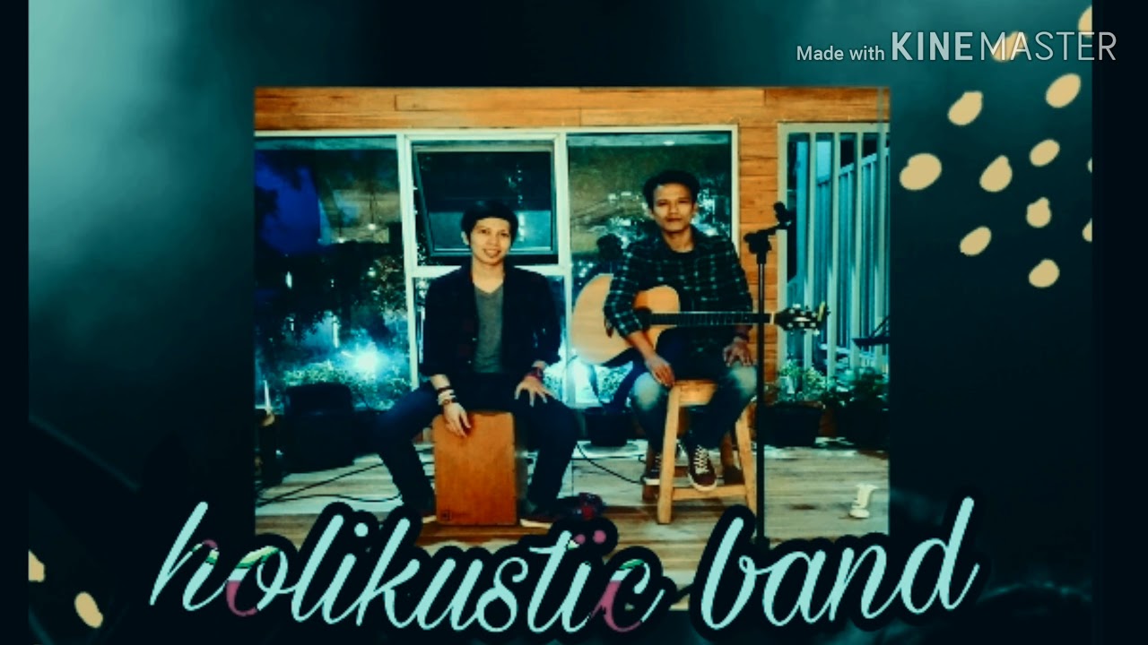 Holikustic band at kopi rustic