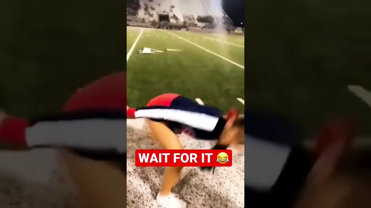 Not everyone was able to pull off the invisible box challenge 😂🤣 #shorts