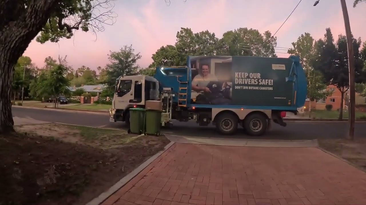 Cleanaway 797 and 800