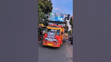 sound horeg naik truck canter lawas di modif