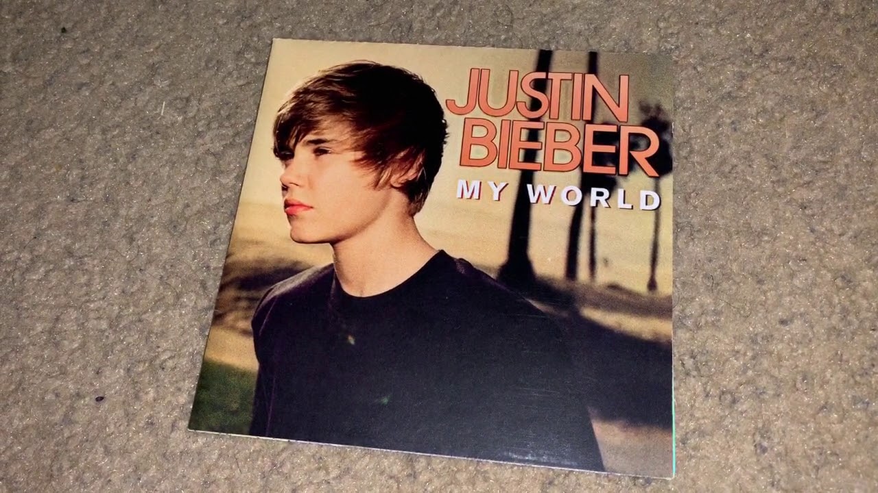 Unboxing Justin Bieber - My World - YouTube