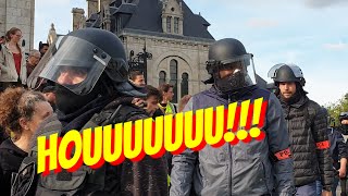 LA POLICE CONTENTE DE SE FAIRE HUER!!!🤪 Resimi