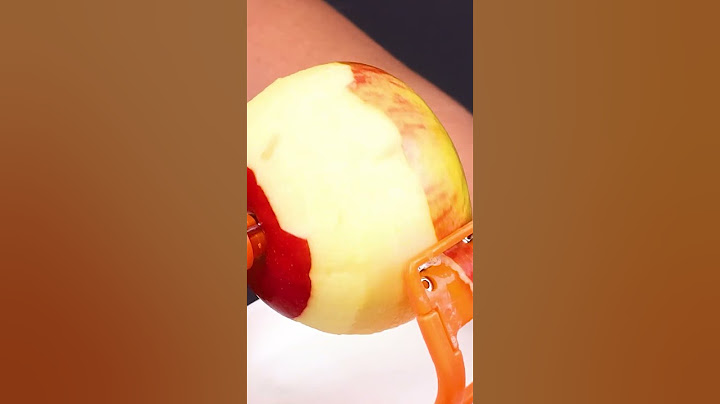 Apple peeling hack #shorts