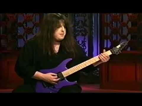 Shred ON Tv: Michael Romeo || Of Sins and shadows + ( Intro Lick )