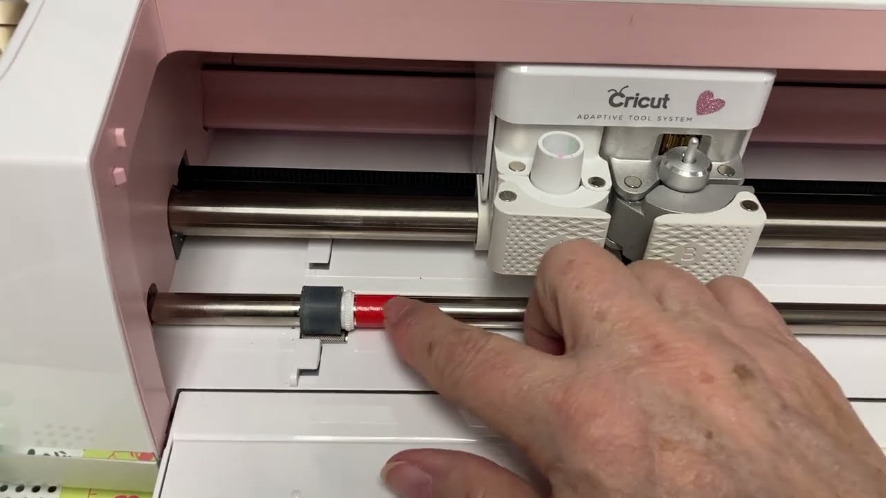 cricut maker rubber roller｜TikTok Search