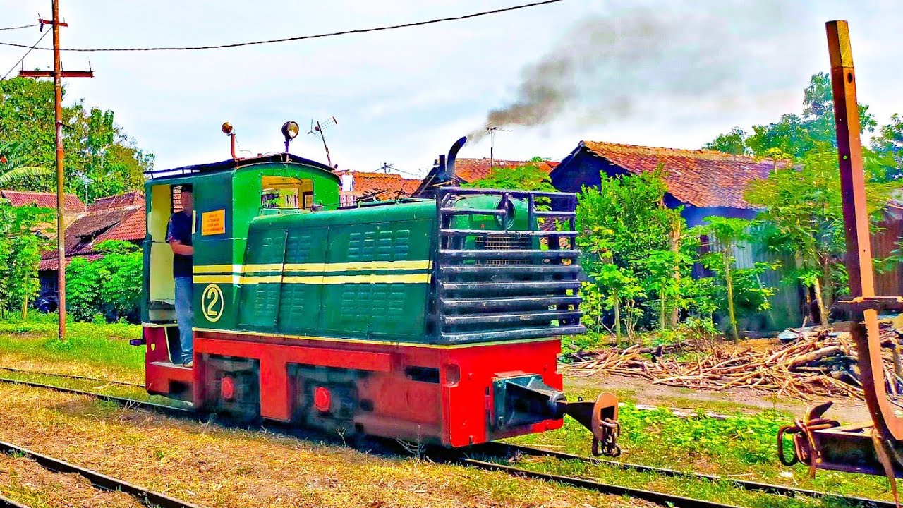 🔴 Langsiran Lori PG Pagotan dengan Lokomotif Diesel O&K Nomor 2