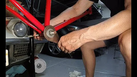 How to remove a vintage bottom bracket the easy way