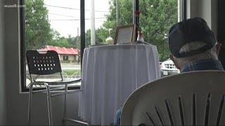 WWII hero recalls sacrifice at Burtonsville restaurant's 'Missing Man Table'