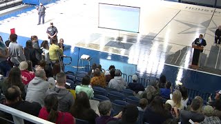 Hundreds of parents, community members show up at TEA meeting about HISD takeover