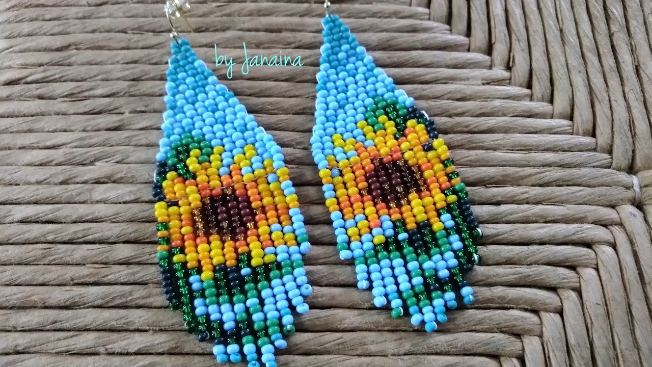 Brinco girassol de miçangas