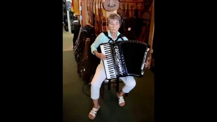 Arleen Watkins Demonstrates a Dega Accordion