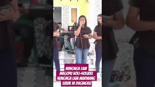lagu sedih untuk orang tua, Nungnga lam magopu holi-holikku nungnga lam marniang sibuk ni dagingku