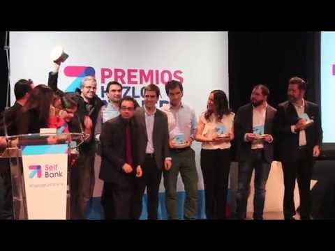 Premios Hazlo a tu manera - SelfBank premia a los 'selfiters' del año.