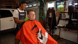 DAY IN THE LIFE OF 18 YEAR OLD BARBER!!! FIRST YOUTUBE VIDEO EVER!!!!