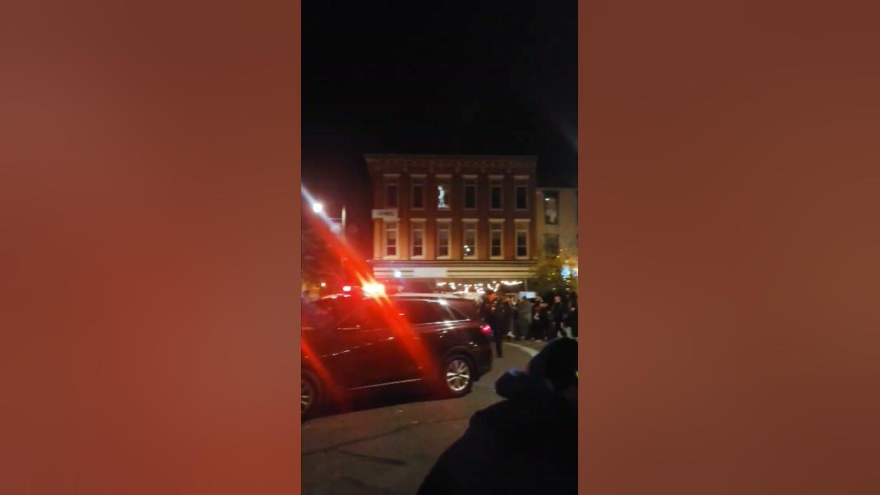 Chambersburg Christmas Parade 2024 🔔🌟🎄🔔 YouTube