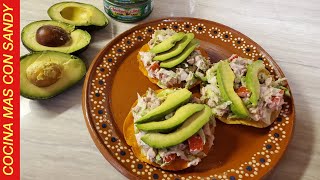 TOSTADAS DE ATÚN